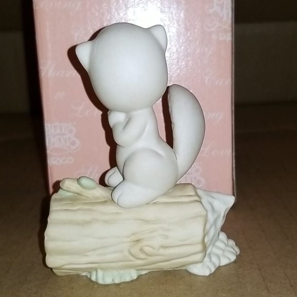 Precious Moments Beaver - Picture 3 of 7